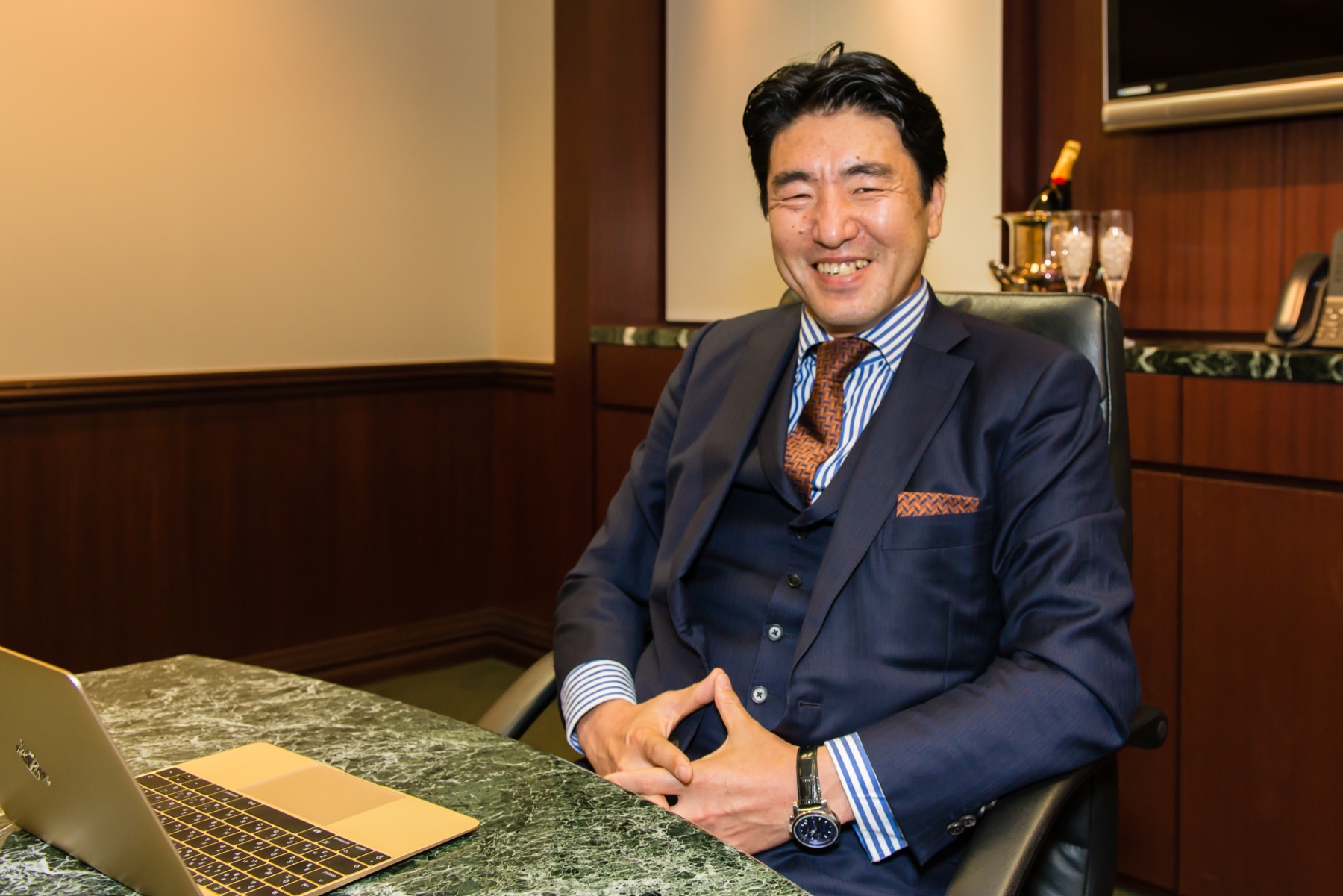 営業交渉術講師 会澤博之